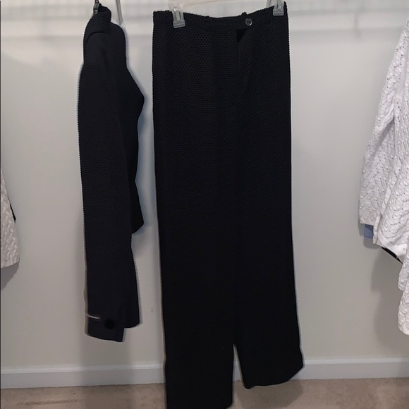 Matching Suit Set - Picture 4 of 5